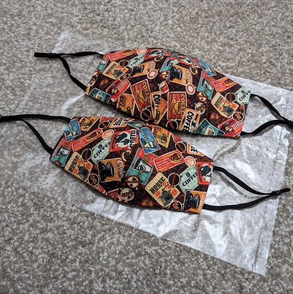 Handmade face masks reversible coffee pattern 2pc - Picture 5 of 7